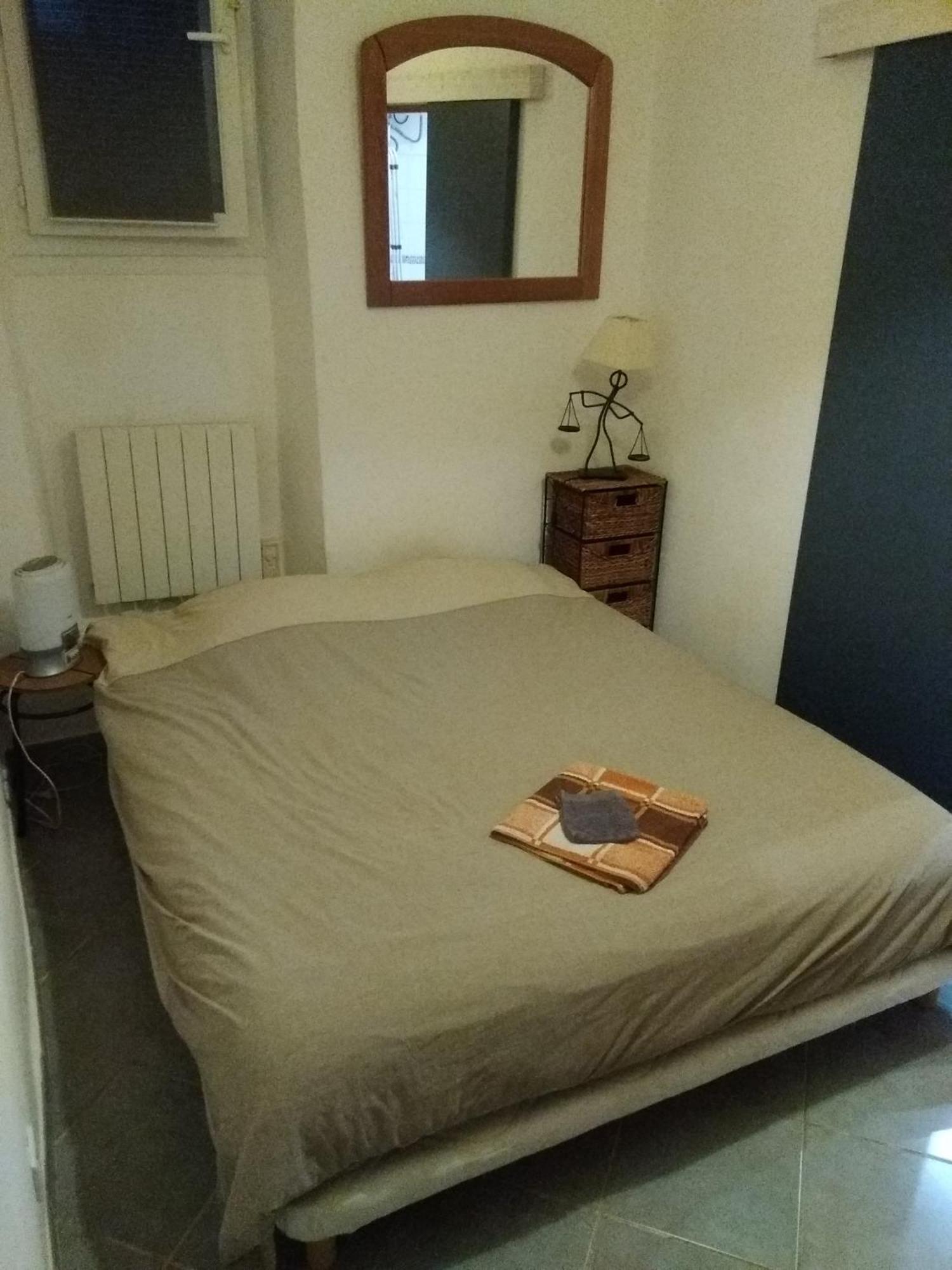 Appartement 2 Pieces Centre Ville Σαλόν-ντε-Προβάνς Εξωτερικό φωτογραφία